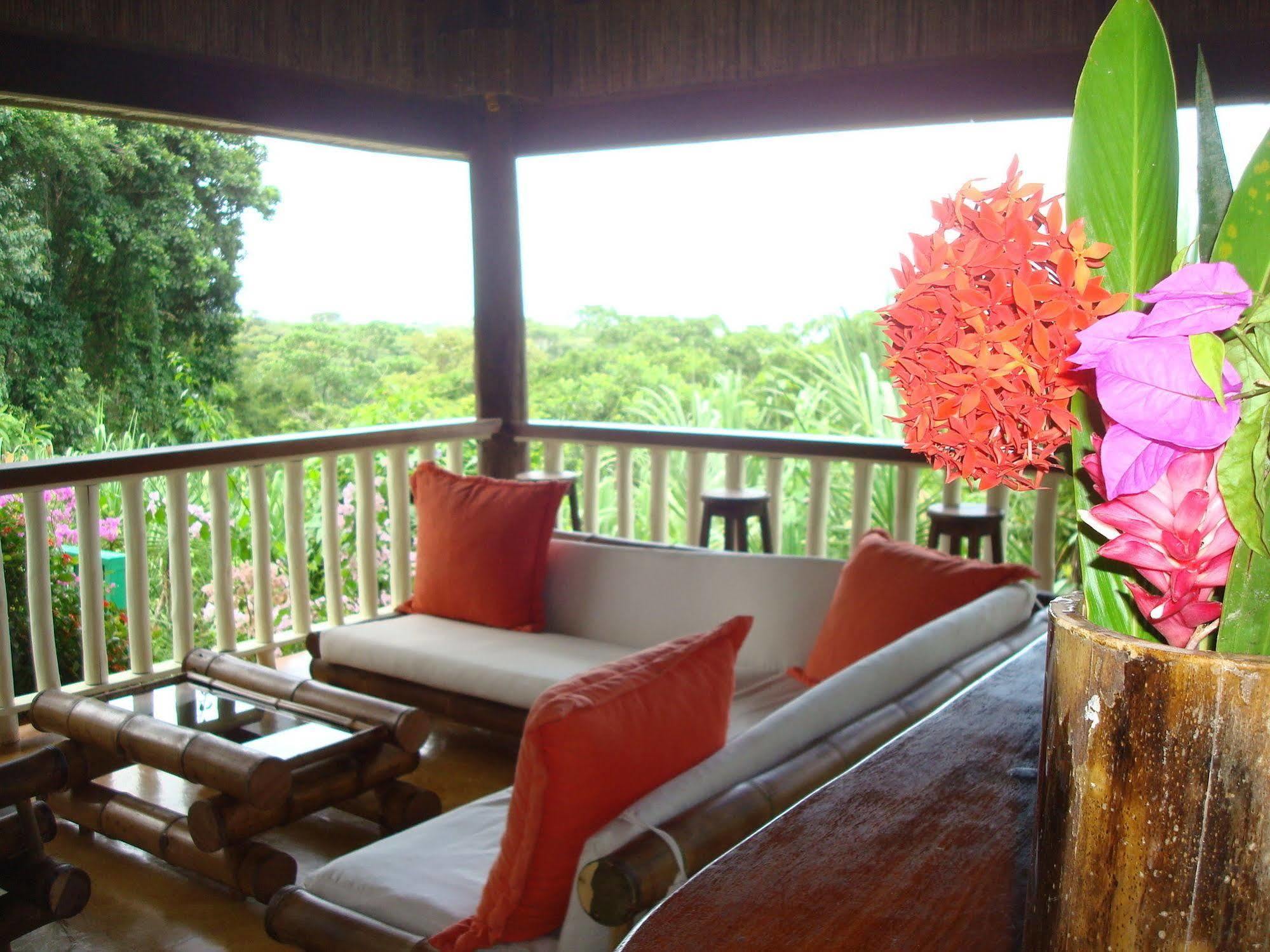 Hotel Villas Gaia Uvita Exterior photo